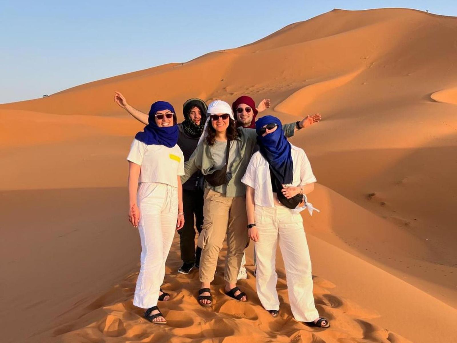 Merzouga Nomadic Luxury Camp מראה חיצוני תמונה