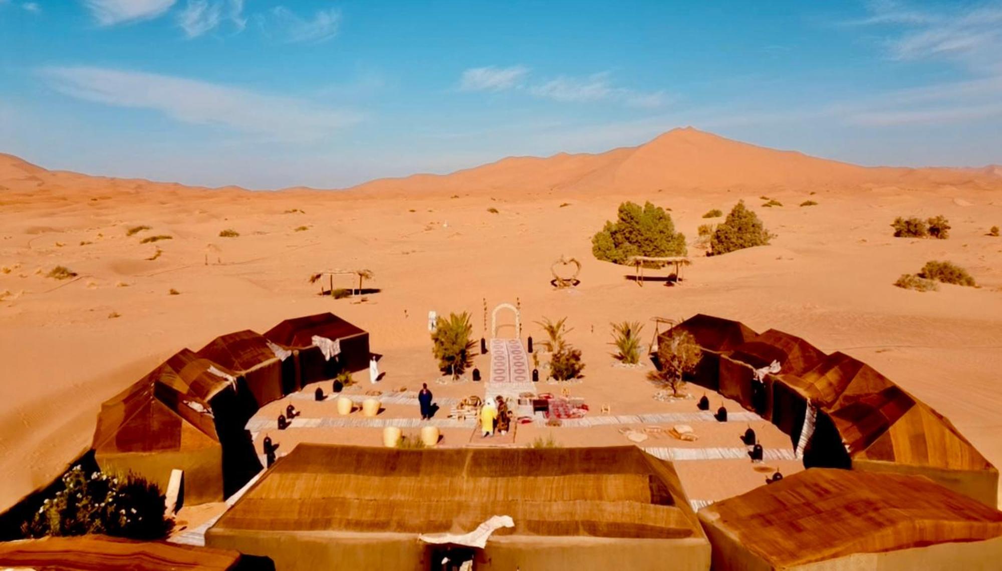 Merzouga Nomadic Luxury Camp מראה חיצוני תמונה